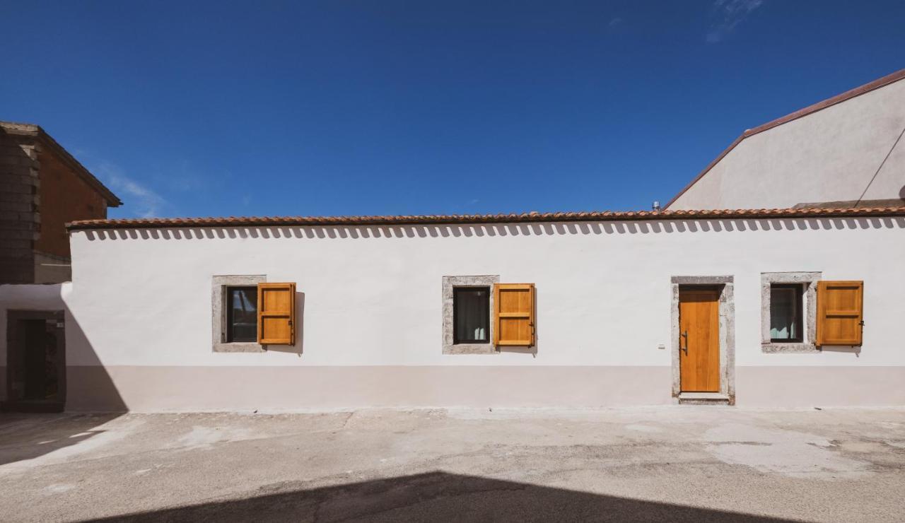 Binzas Betzas Agriturismo Sedilo 외부 사진